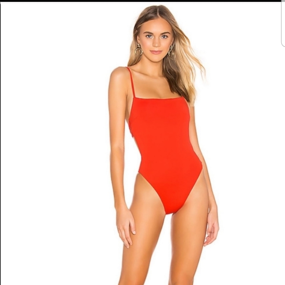 Vitamin A Edie One Piece Bathing Suit Size…